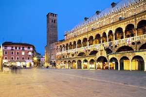 Xtrallusion offers characteristic Bed and Breakfast, B&B, Guest House, Hotel, Albergo and Country Lodge accommodation in Italy. Plus independent self-guided Walking, Adventure, Activity, Skiing and Paragliding Holiday itineraries on the Italian Rivieras, in the Italian Lakes, in the Italian Alps and in some of the most beautiful corners of Italy.